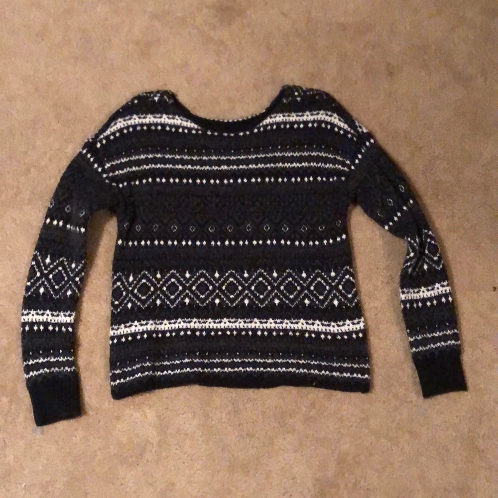 American Eagle sweater